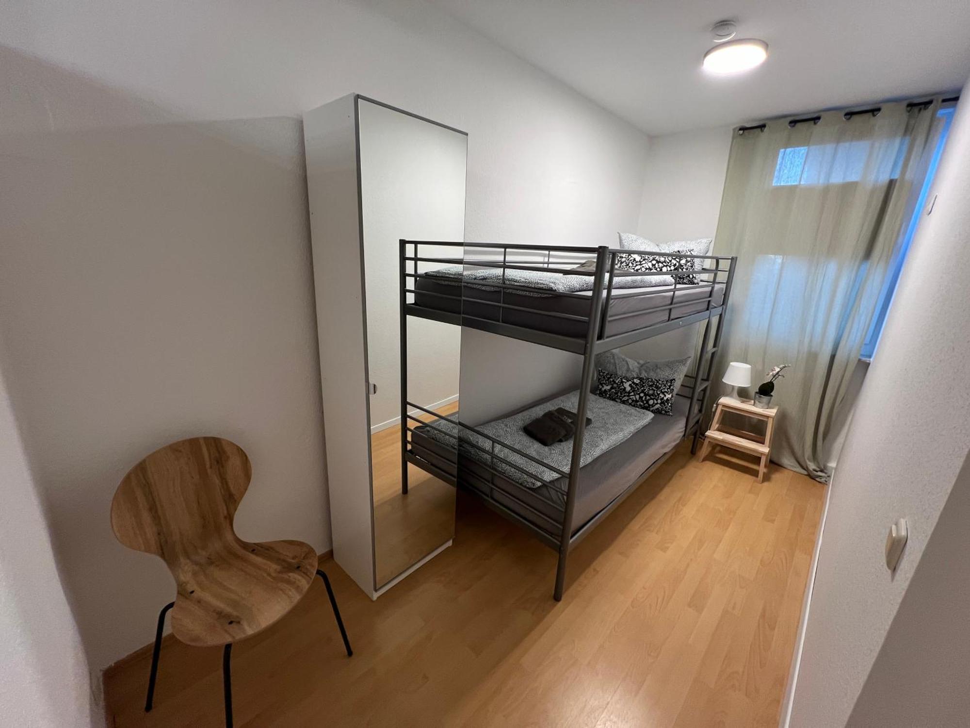 Apartment Humboldt 3 Schlafzimmer,Wifi, Netflix Parken, Terrasse, Klimatisiert, Naehe Zentrum Jena Buitenkant foto
